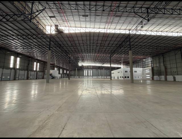 5,683M² WAREHOUSE TO LET IN CHLOORKOP